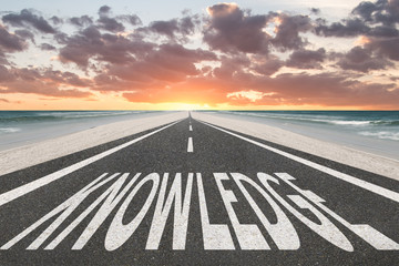 笔记本电脑在哪里调亮度？