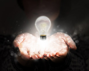 笔记本并不是很热的情况下自动断电