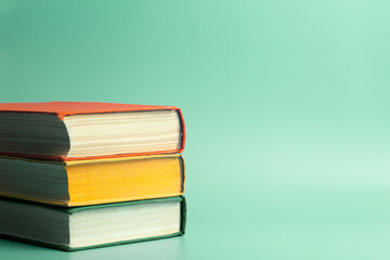 dell笔记本电脑电池显示正在充电但是电量一直不变