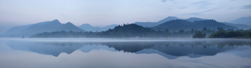 ibm  R50e笔记本电脑2005年的价格是多少？