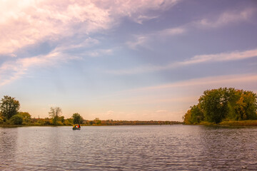 ibm  R50e笔记本电脑2005年的价格是多少？